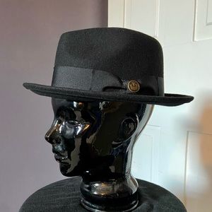 Goorin Bros Black 100% Wool Charlestowne Banded Fedora Hat size M Unisex NOLA